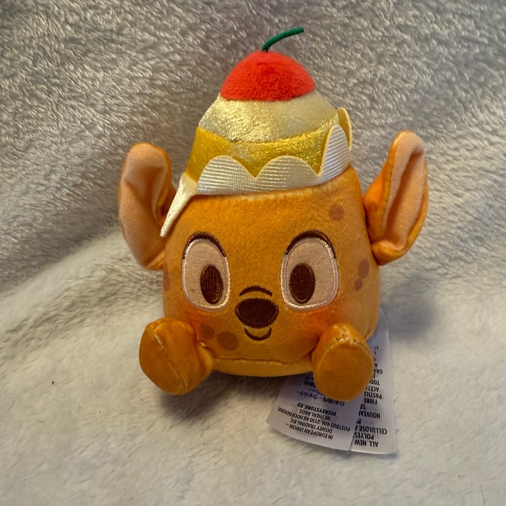 Disney Park Munchlings Cute Orange Plush Toy with Dessert Hat